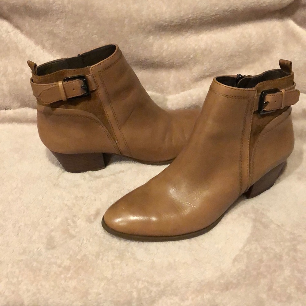 Franco Sarto tan leather booties